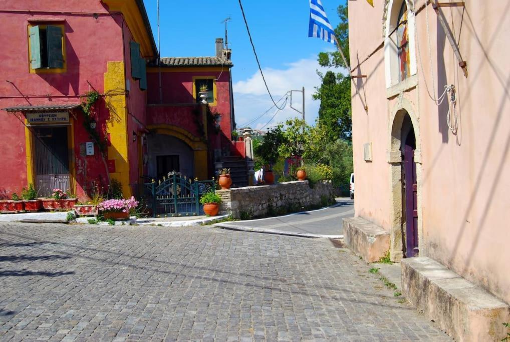 Yangos Traditional Home Kouramádes Esterno foto